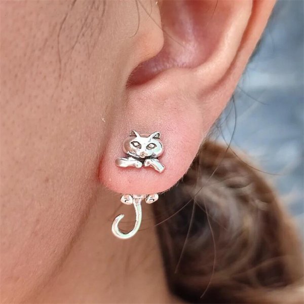 Cat Stud Earring